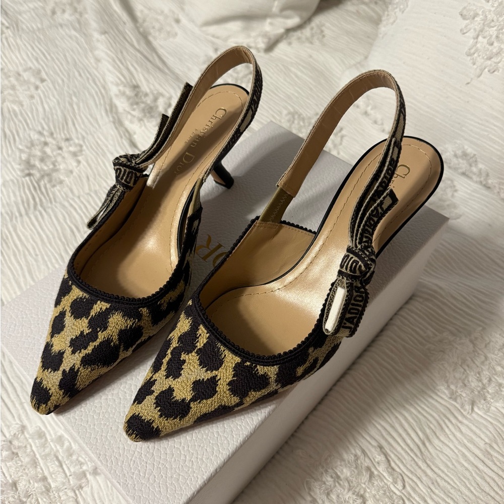 J’adior Slingback Heels